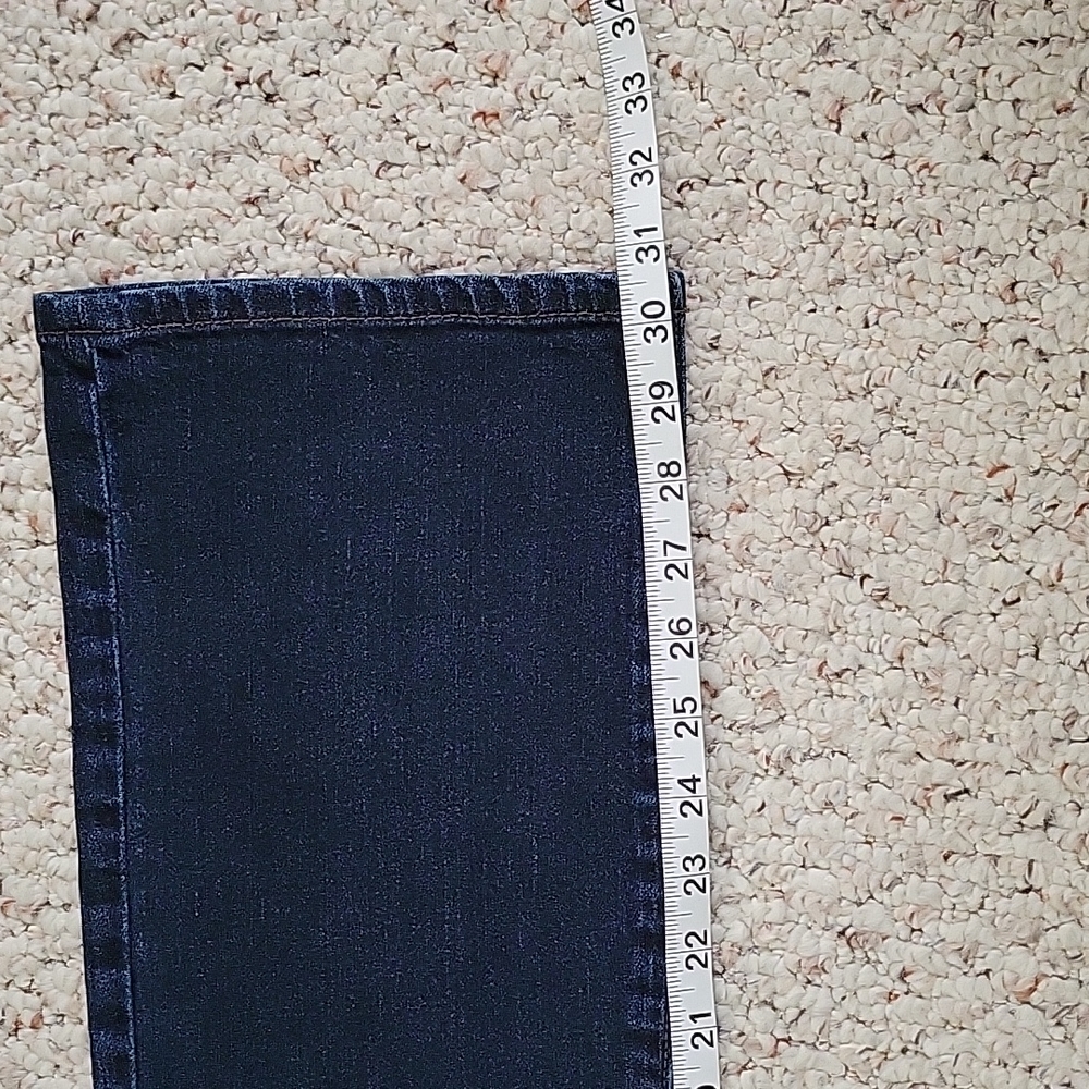 Jeans - Picture 5 of 8